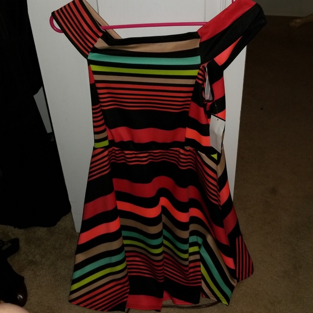 Multi colored/coral dress